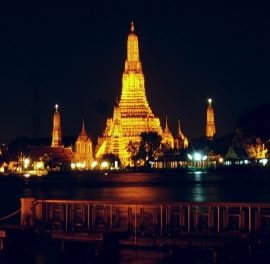 Night view of Wat Arun on the Chao Phraya River