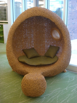 A lounger designed for two