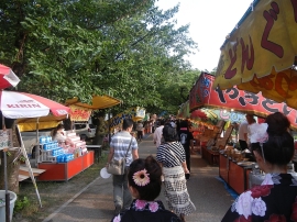 Tenjin Matsuri festival stalls